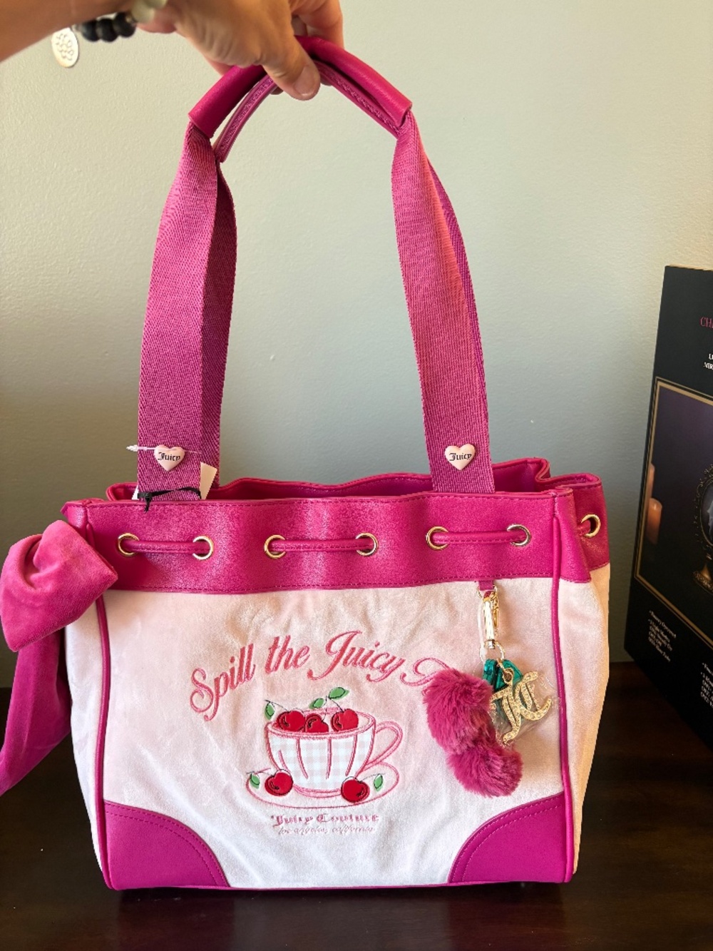 BNWT Juicy Couture Spill the Juicy Tea Daydreamer Handbag